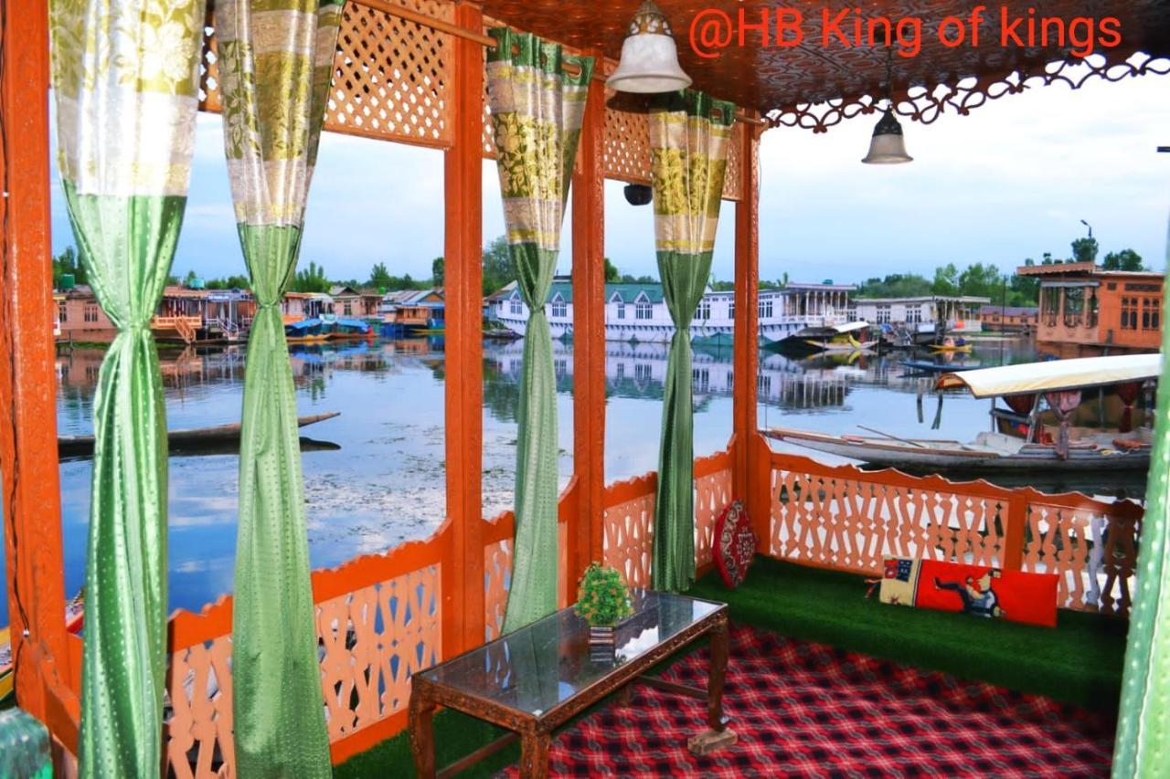 Houseboat King Of Kings Hotel Srinagar  Exterior photo